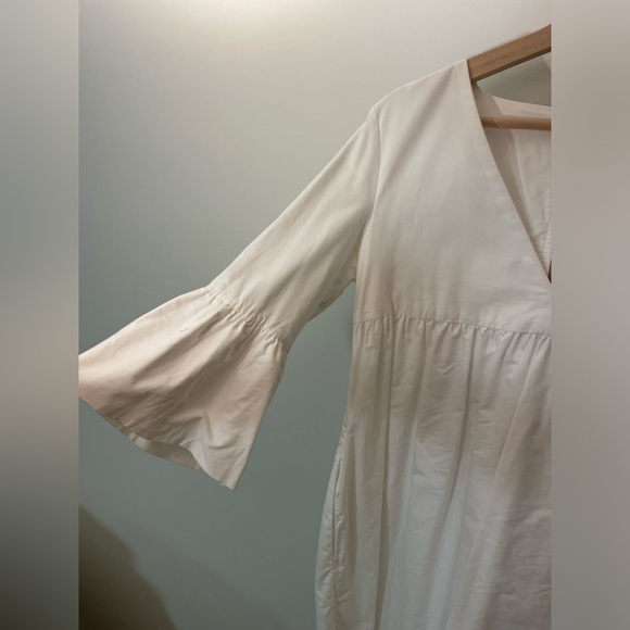 Aritzia ~ Sunday Best ~ Size Small - Picture 3 of 3